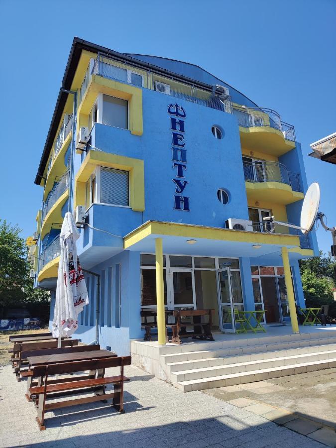 Family Hotel Neptun - Лозенец Экстерьер фото